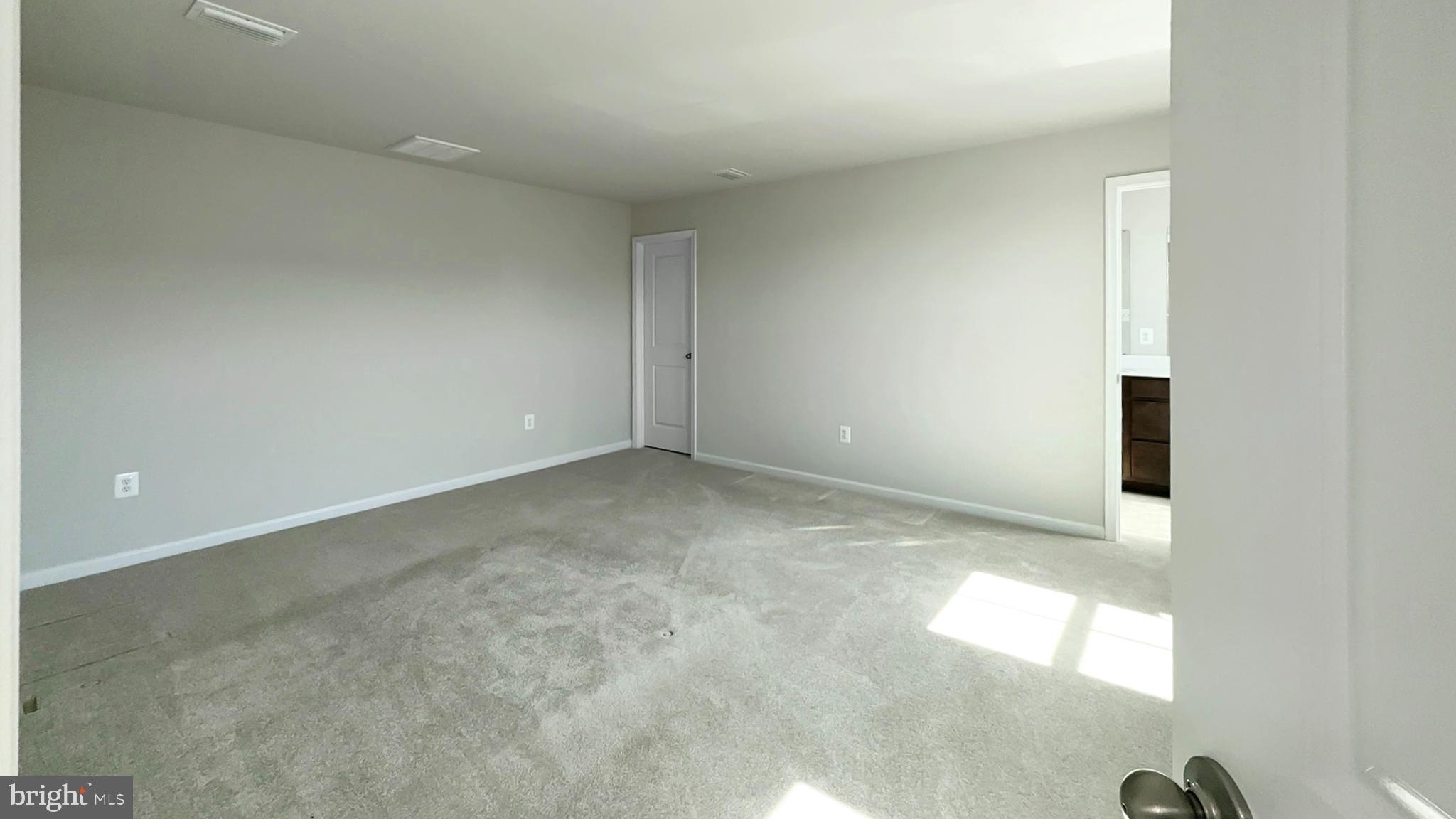 SOUTH BROOK - Residential