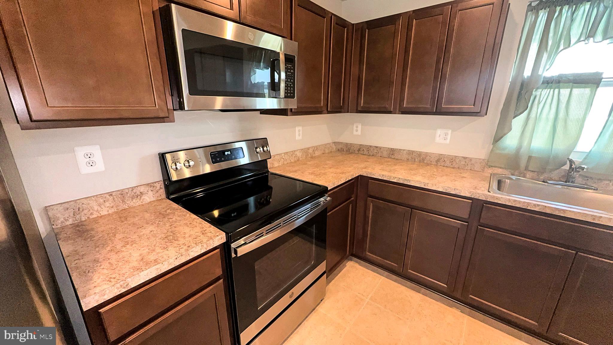 SOUTH BROOK - Residential