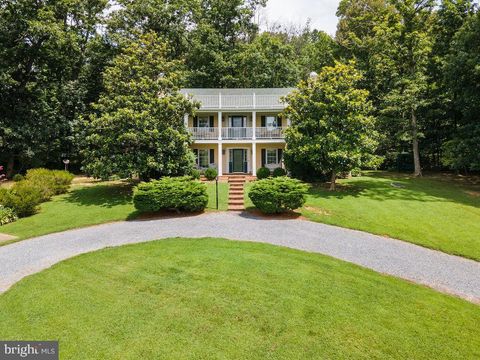 Photo of 1115 Chapel Road, MIDDLETOWN, VA 22645 (MLS # VAFV2035852)