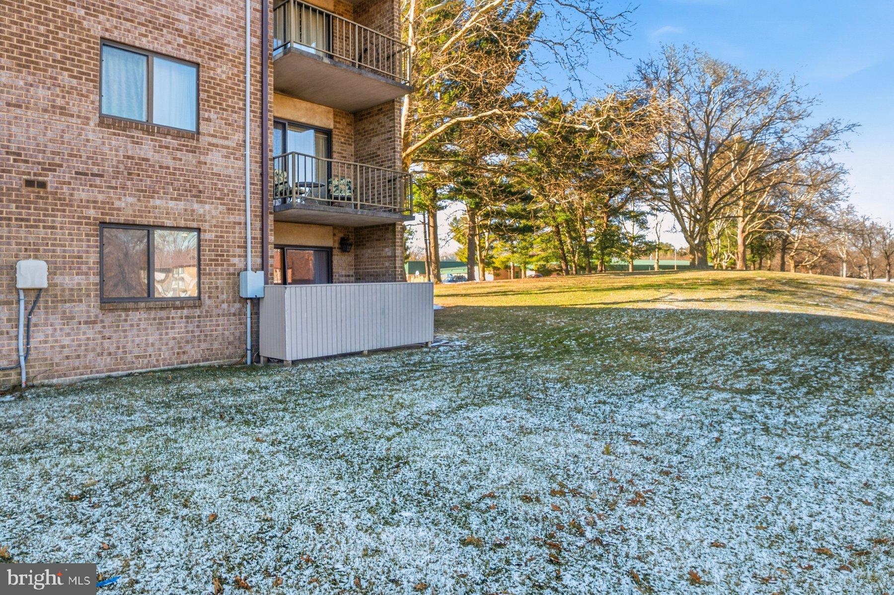 VILLAGE OF LONG REACH - Residential