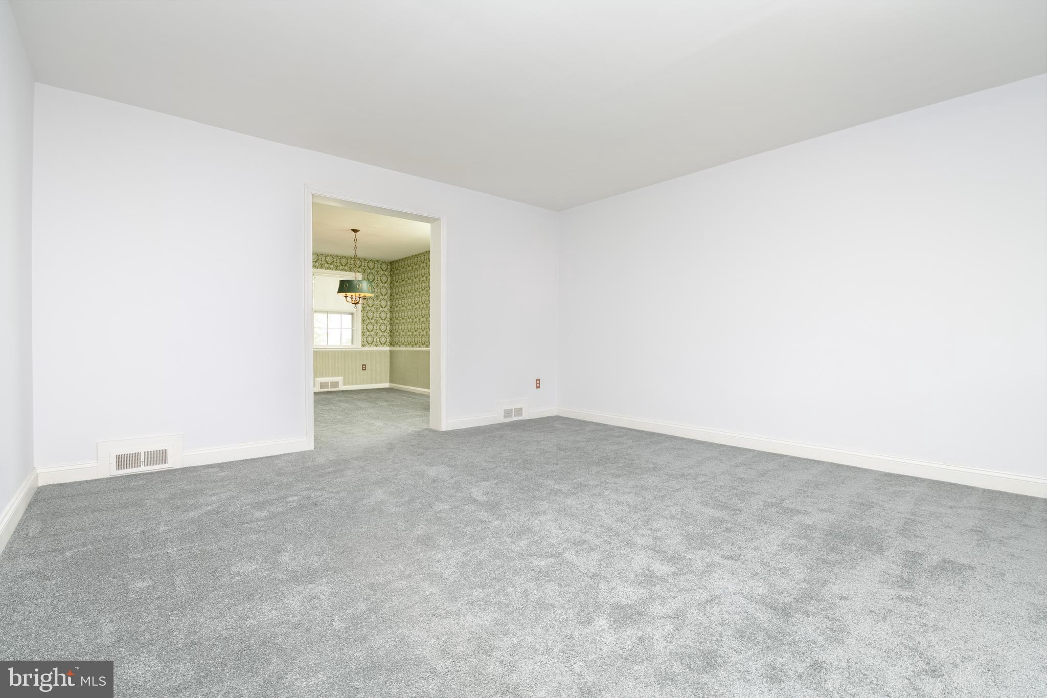 IDLEWOOD - Residential