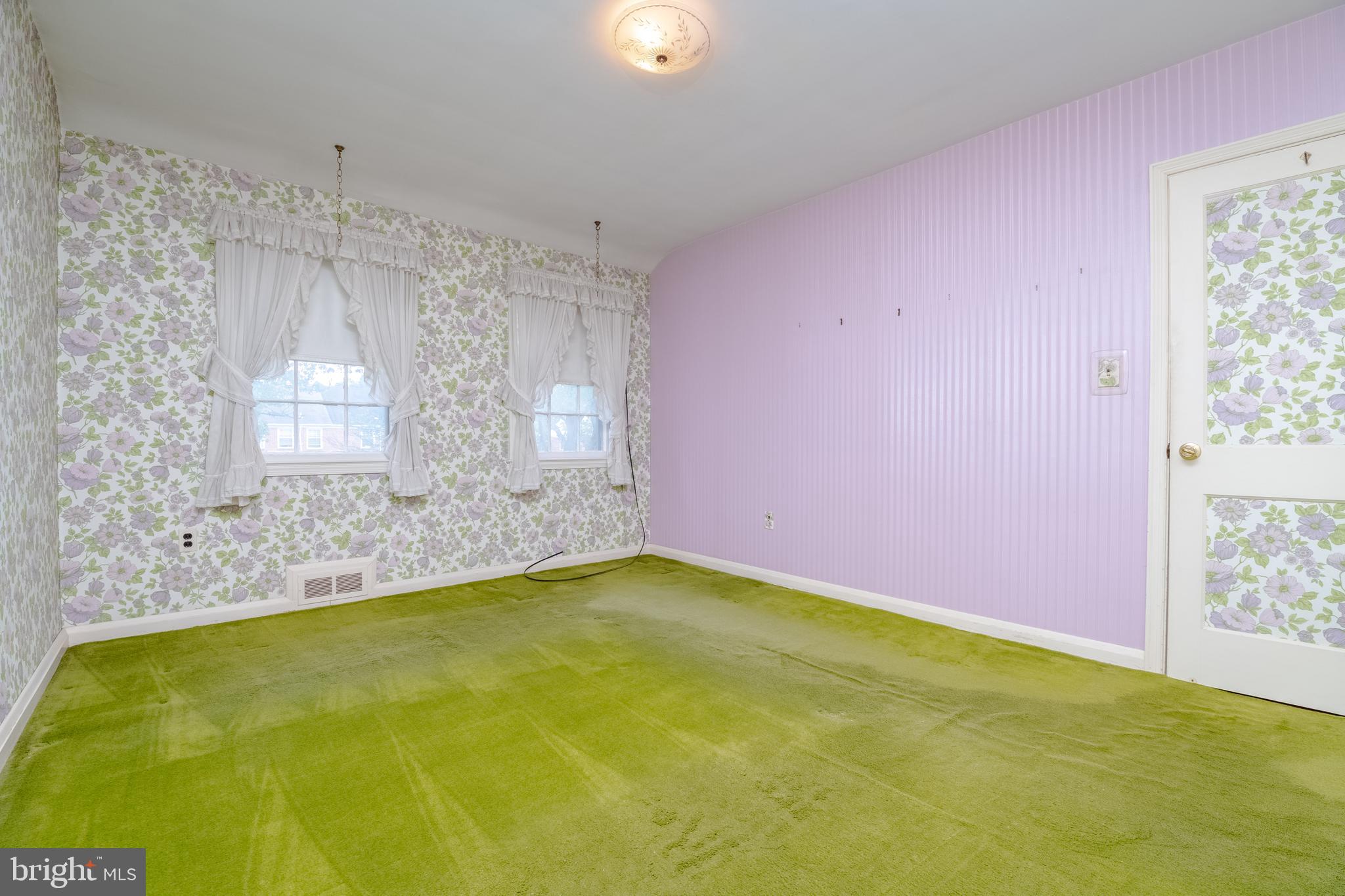 IDLEWOOD - Residential