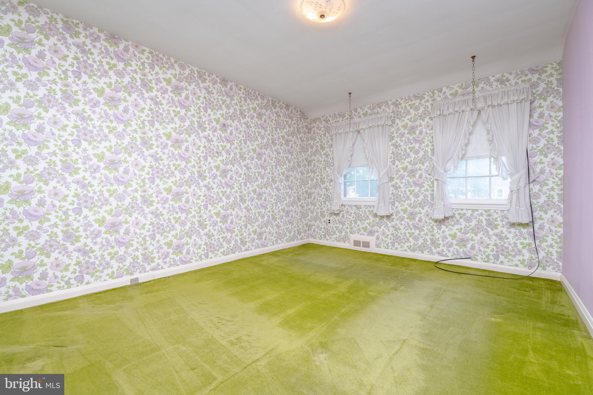 IDLEWOOD - Residential