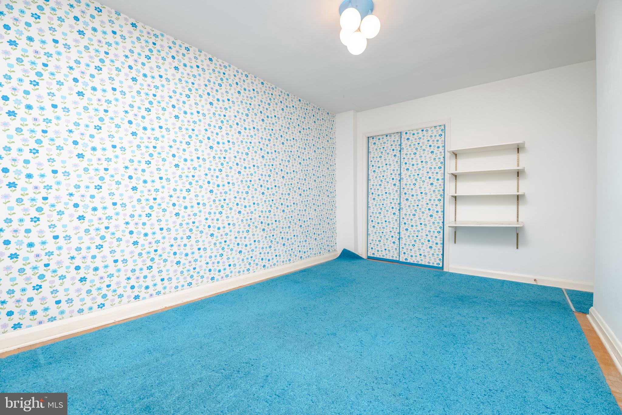 IDLEWOOD - Residential