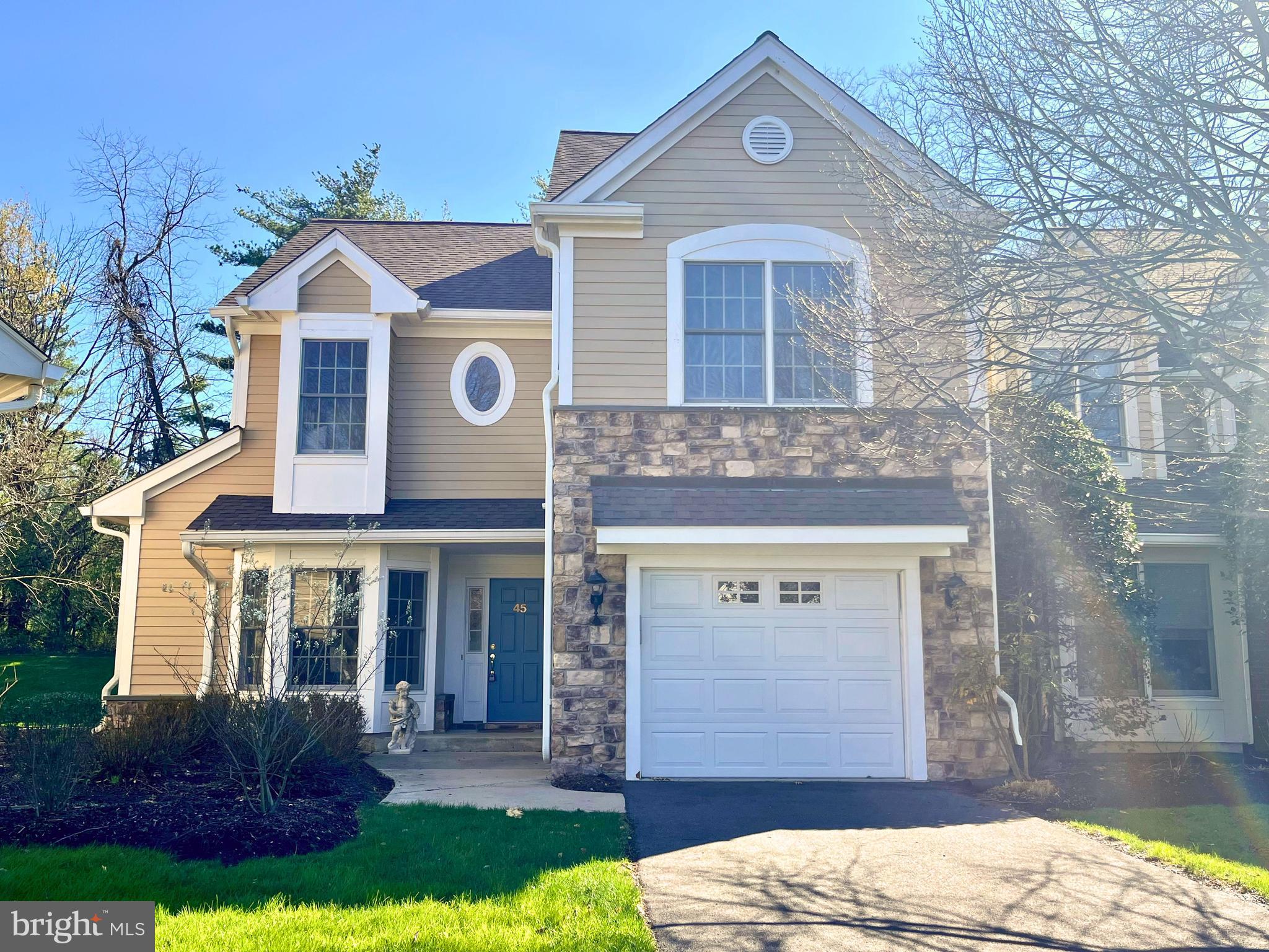 45 HEDGE ROW ROAD