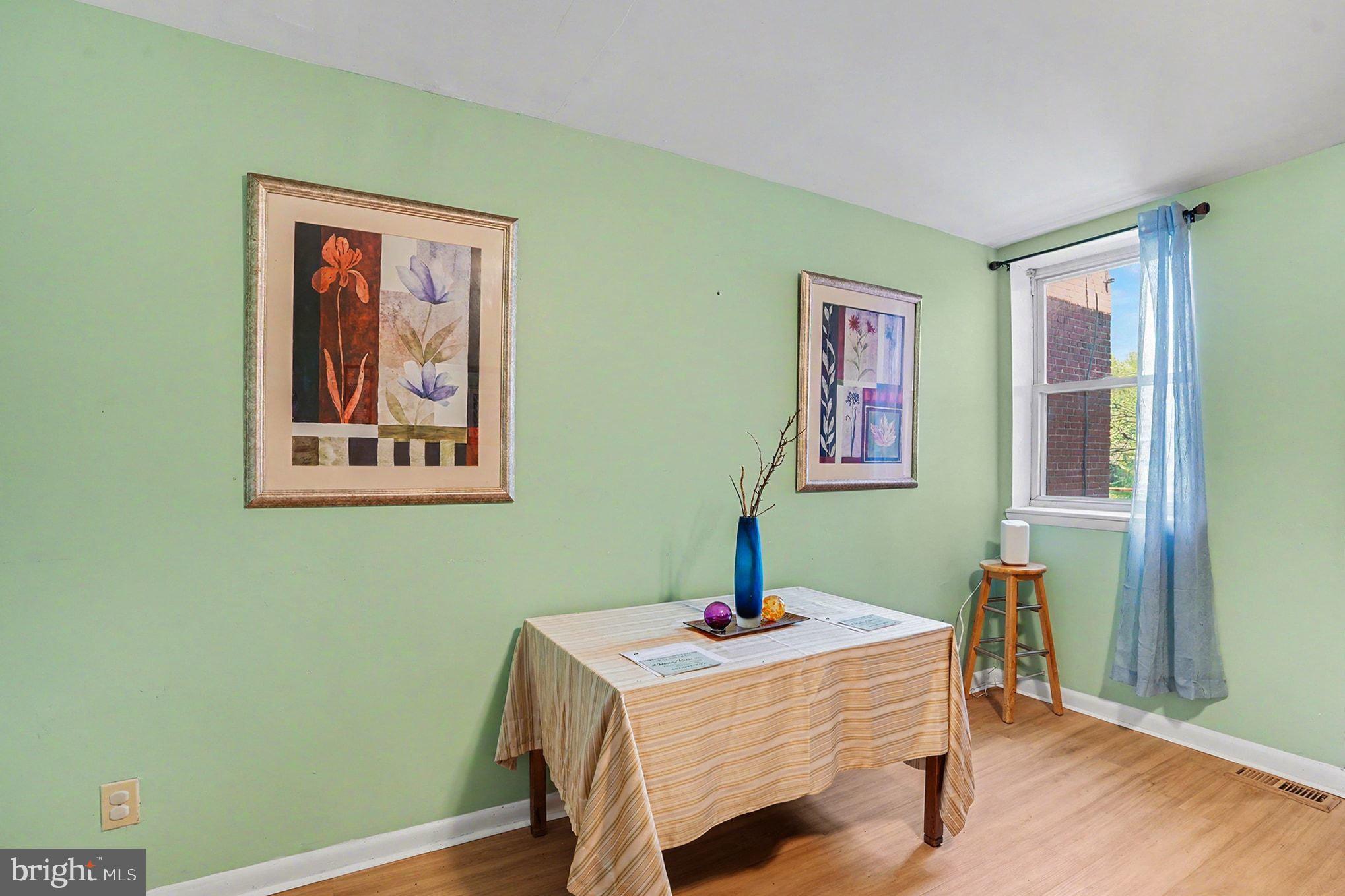 EDNOR GARDENS - LAKESIDE - Residential