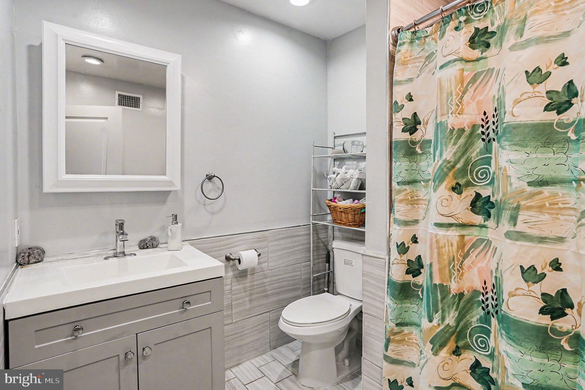 EDNOR GARDENS - LAKESIDE - Residential