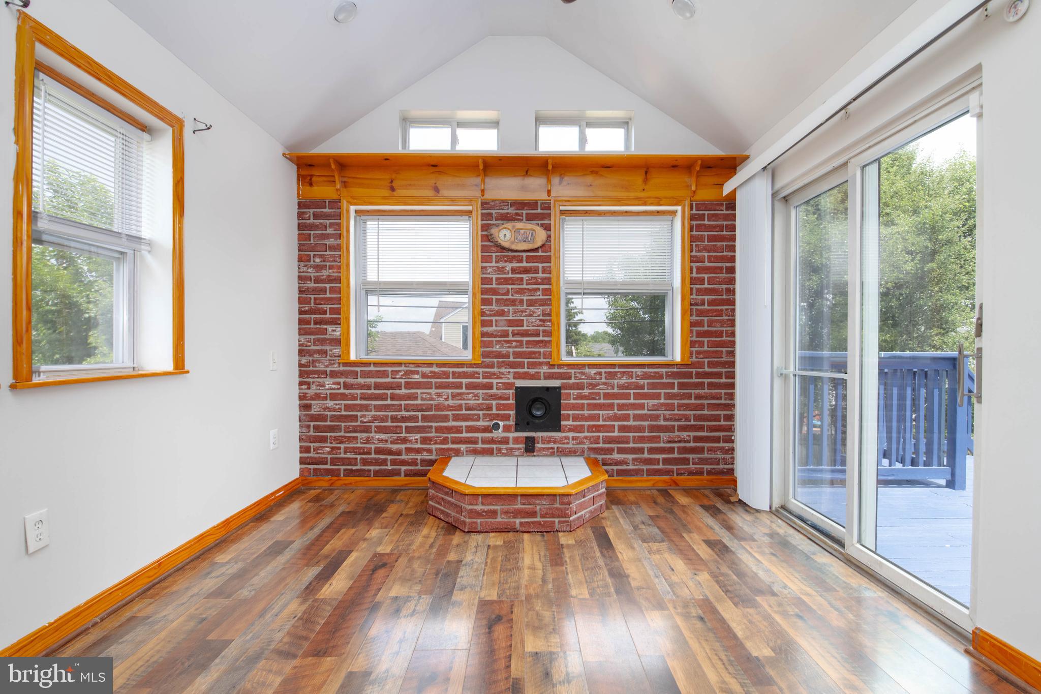 FULLERTON - Residential