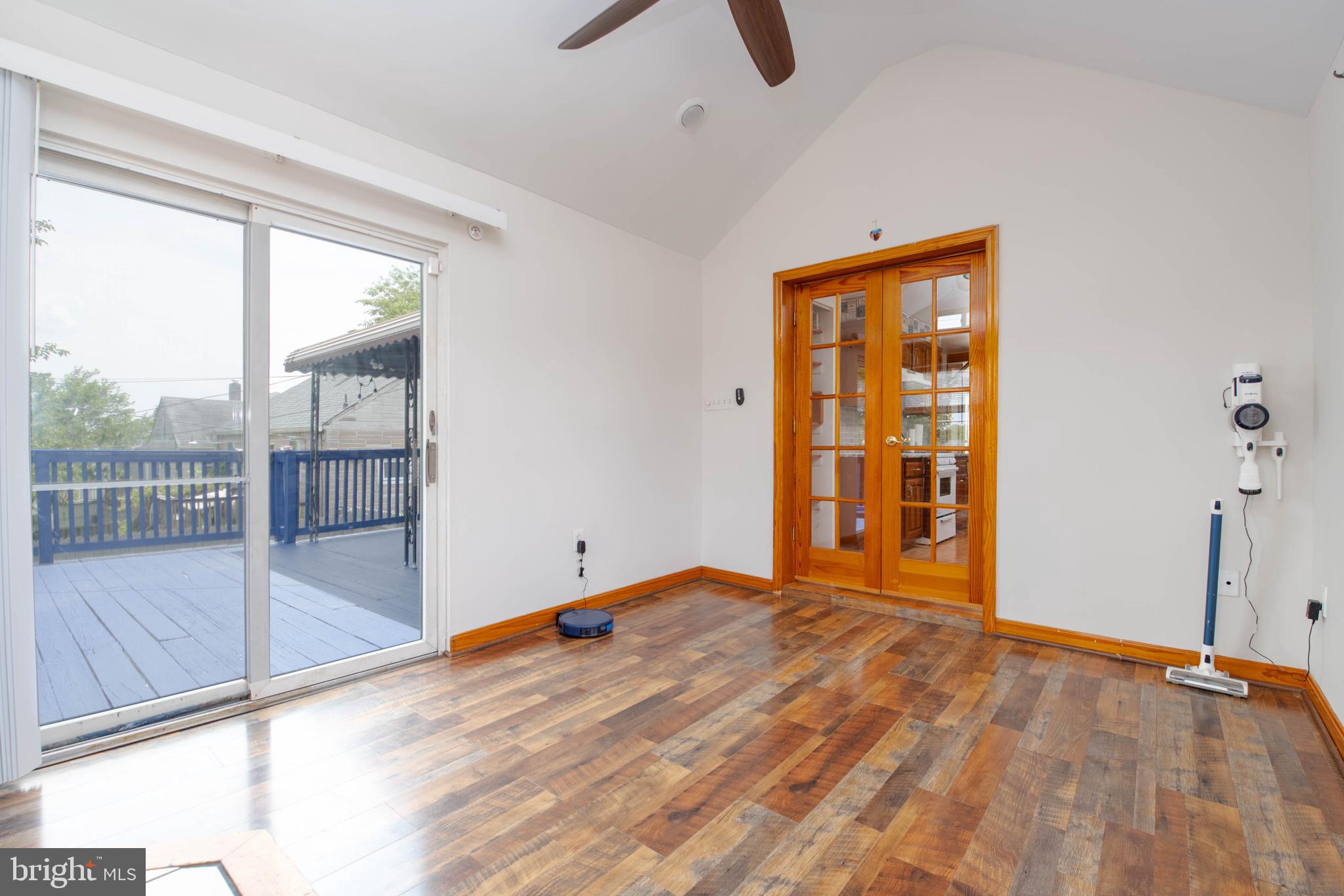 FULLERTON - Residential