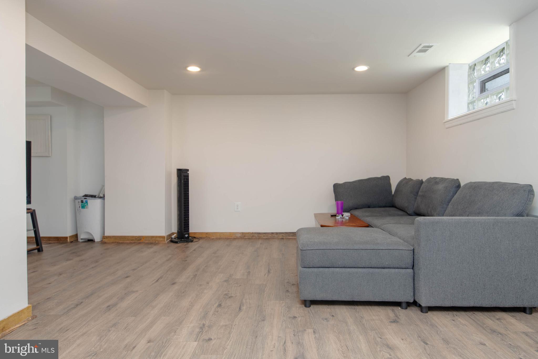 FULLERTON - Residential