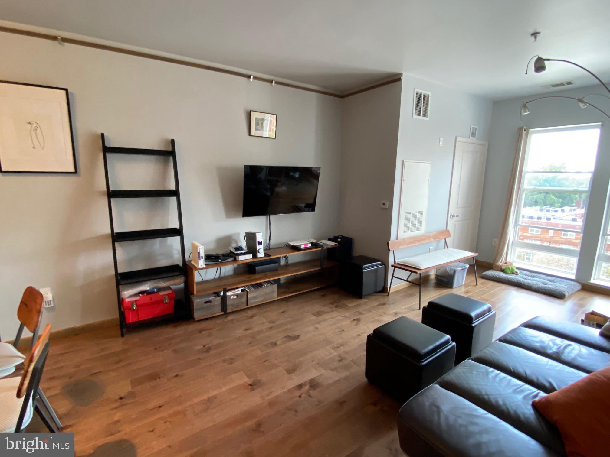 8045 AT SILVER SPRING METRO - Residential