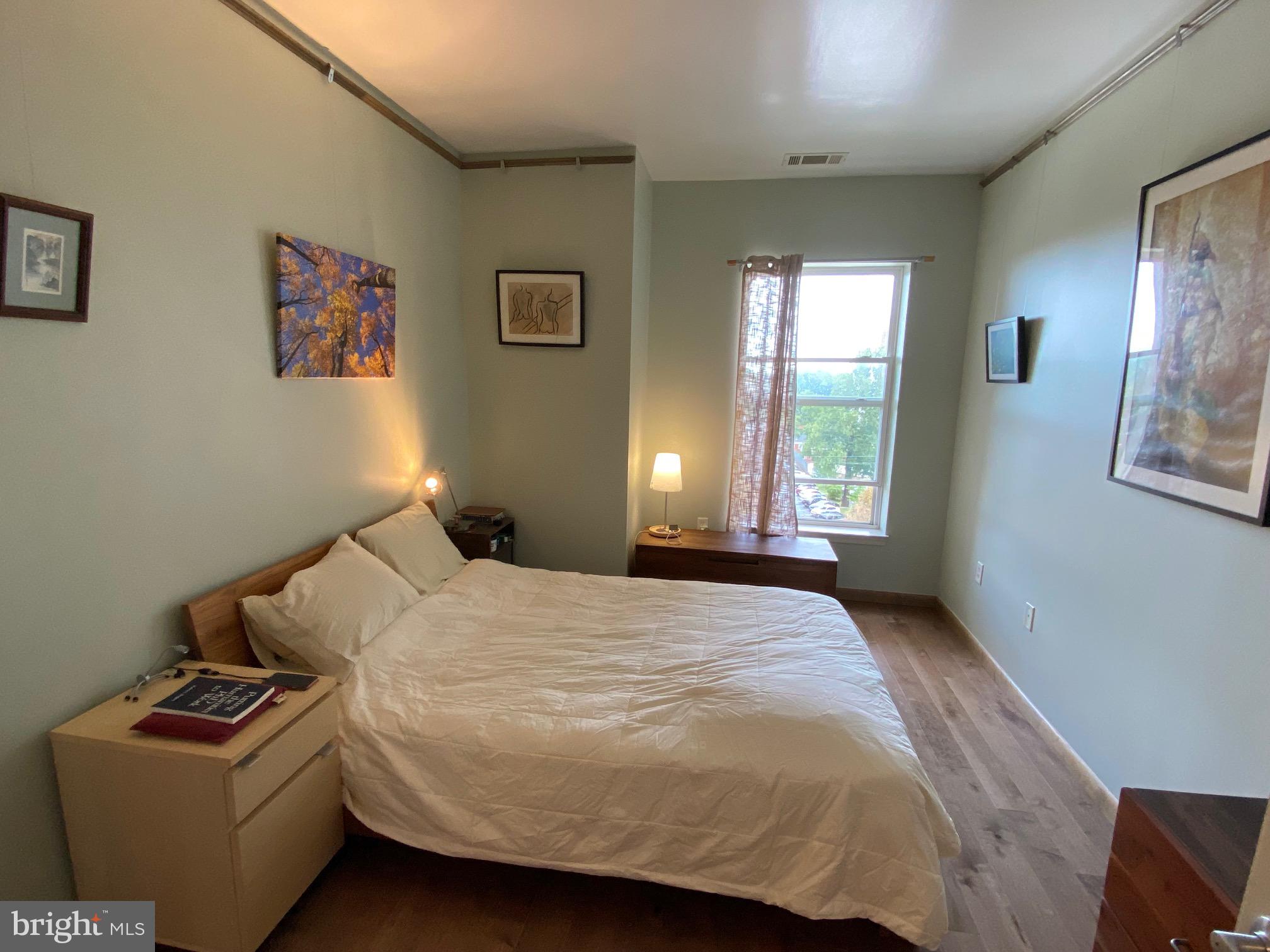 8045 AT SILVER SPRING METRO - Residential