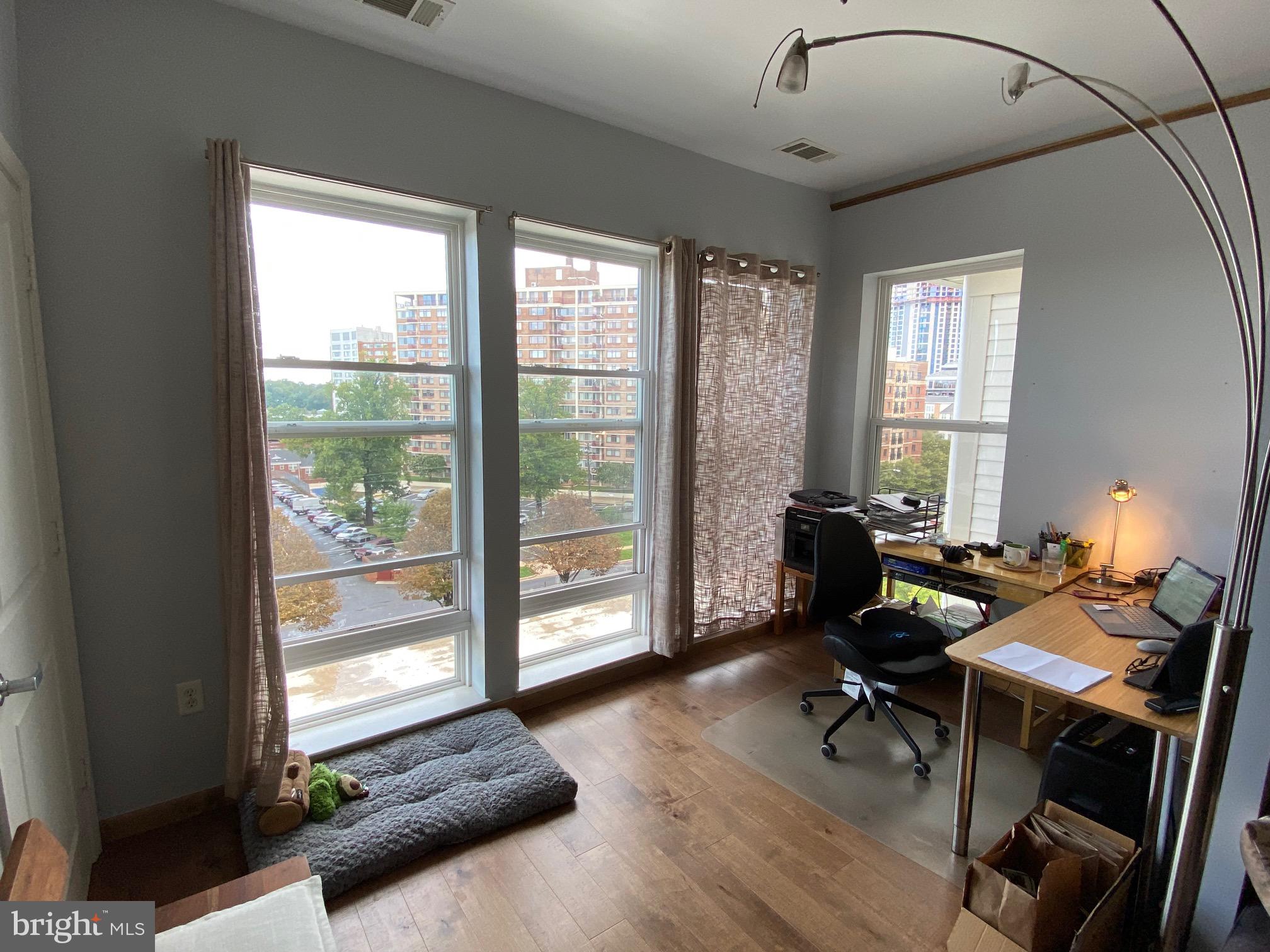 8045 AT SILVER SPRING METRO - Residential