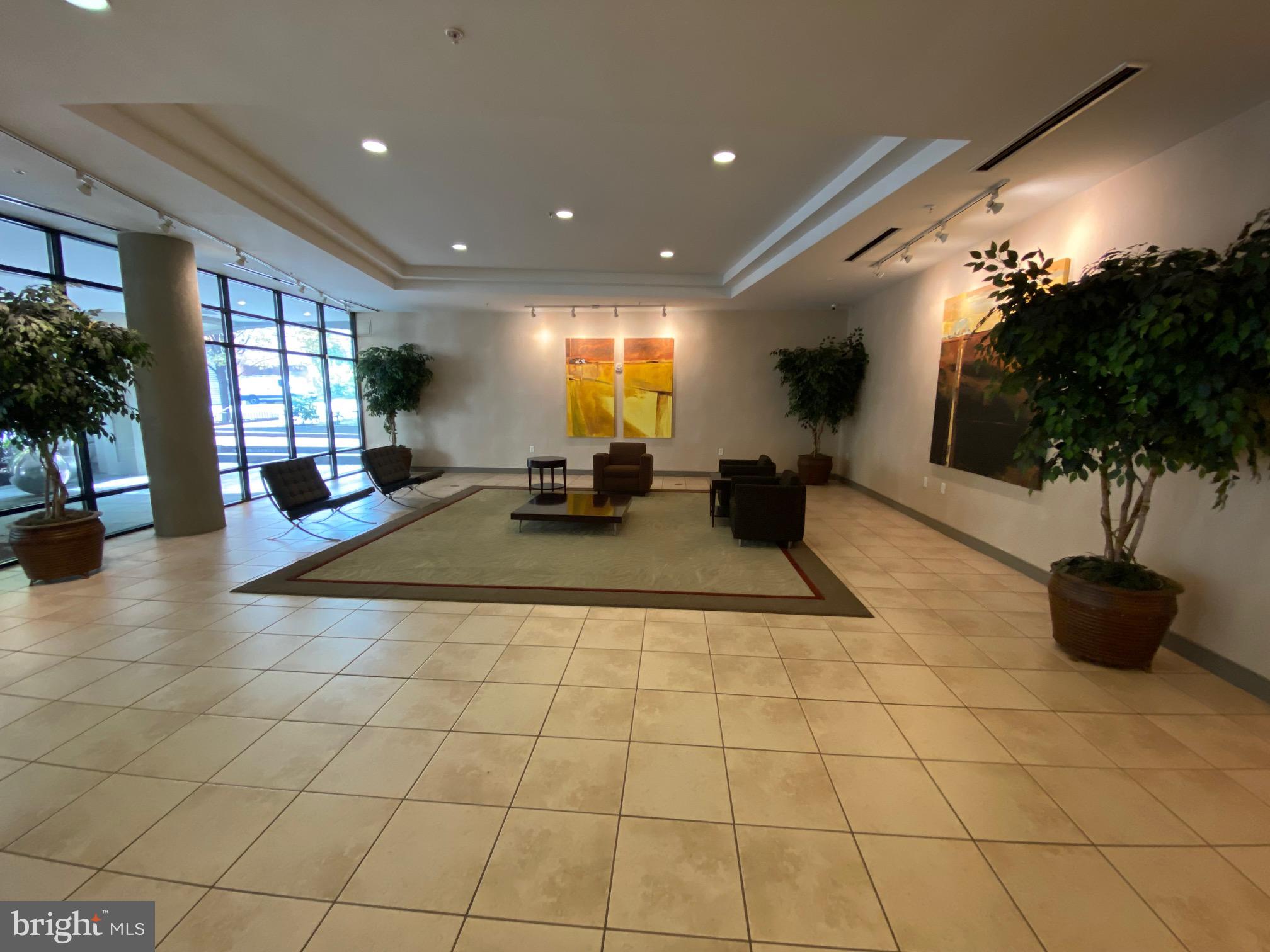 8045 AT SILVER SPRING METRO - Residential