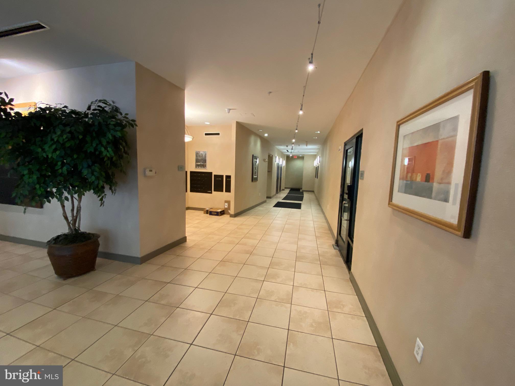 8045 AT SILVER SPRING METRO - Residential