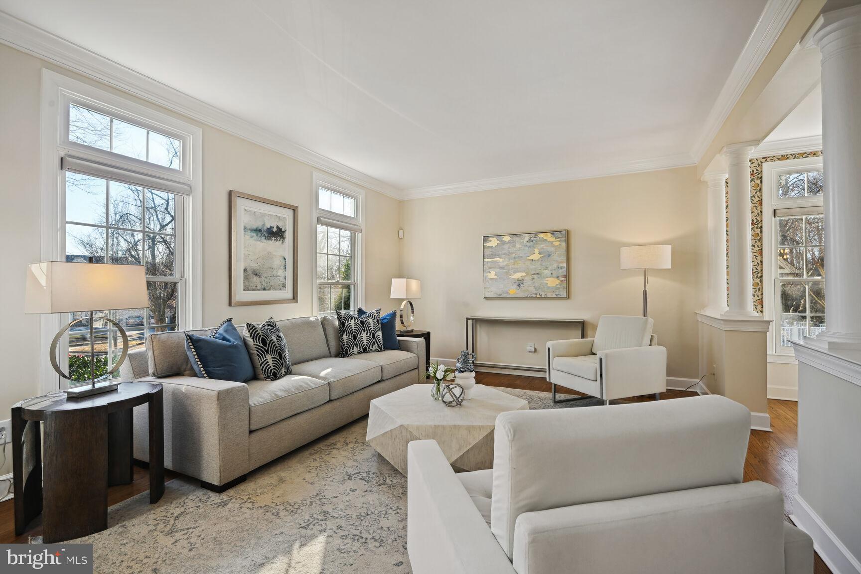 AYRLAWN - Residential