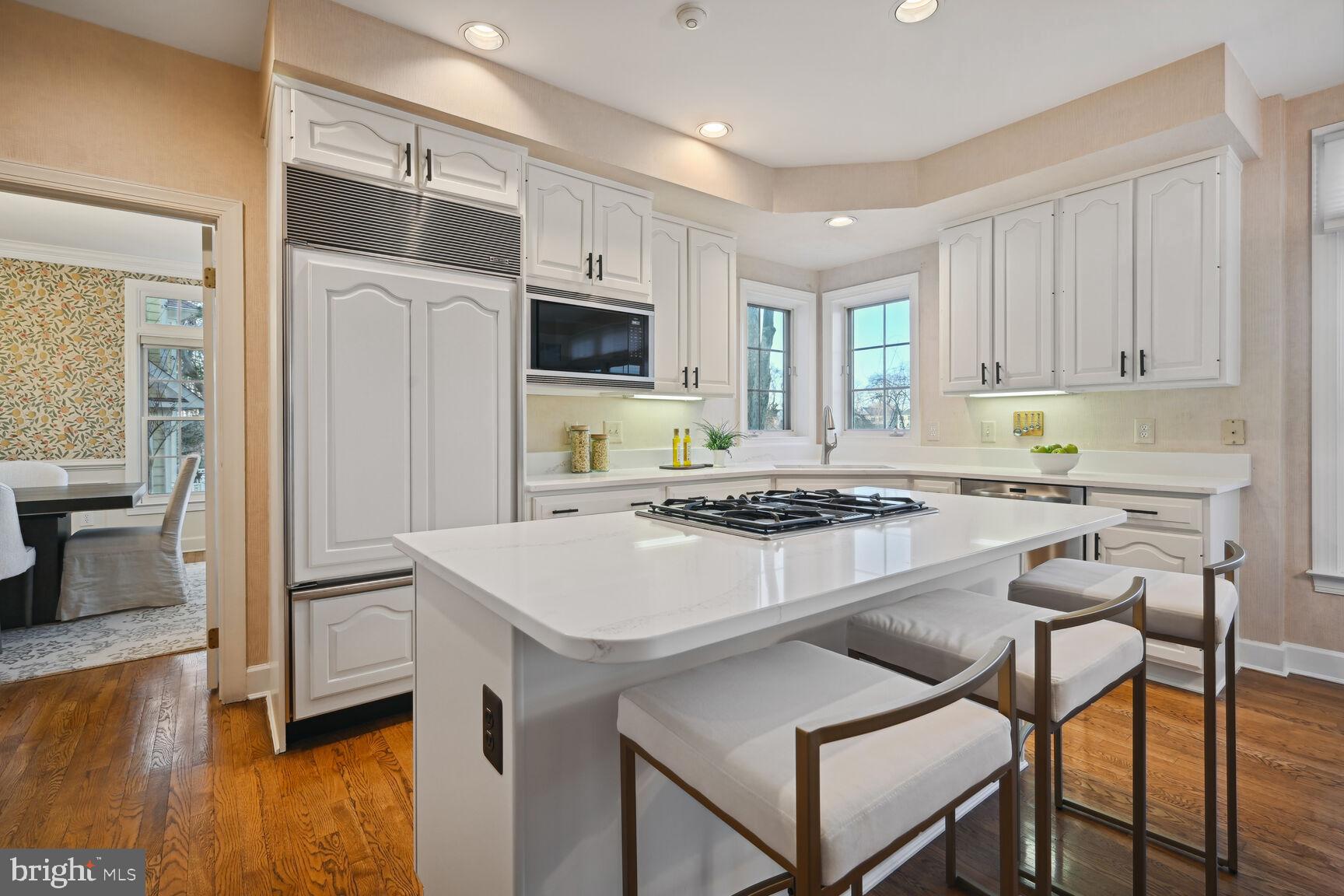 AYRLAWN - Residential