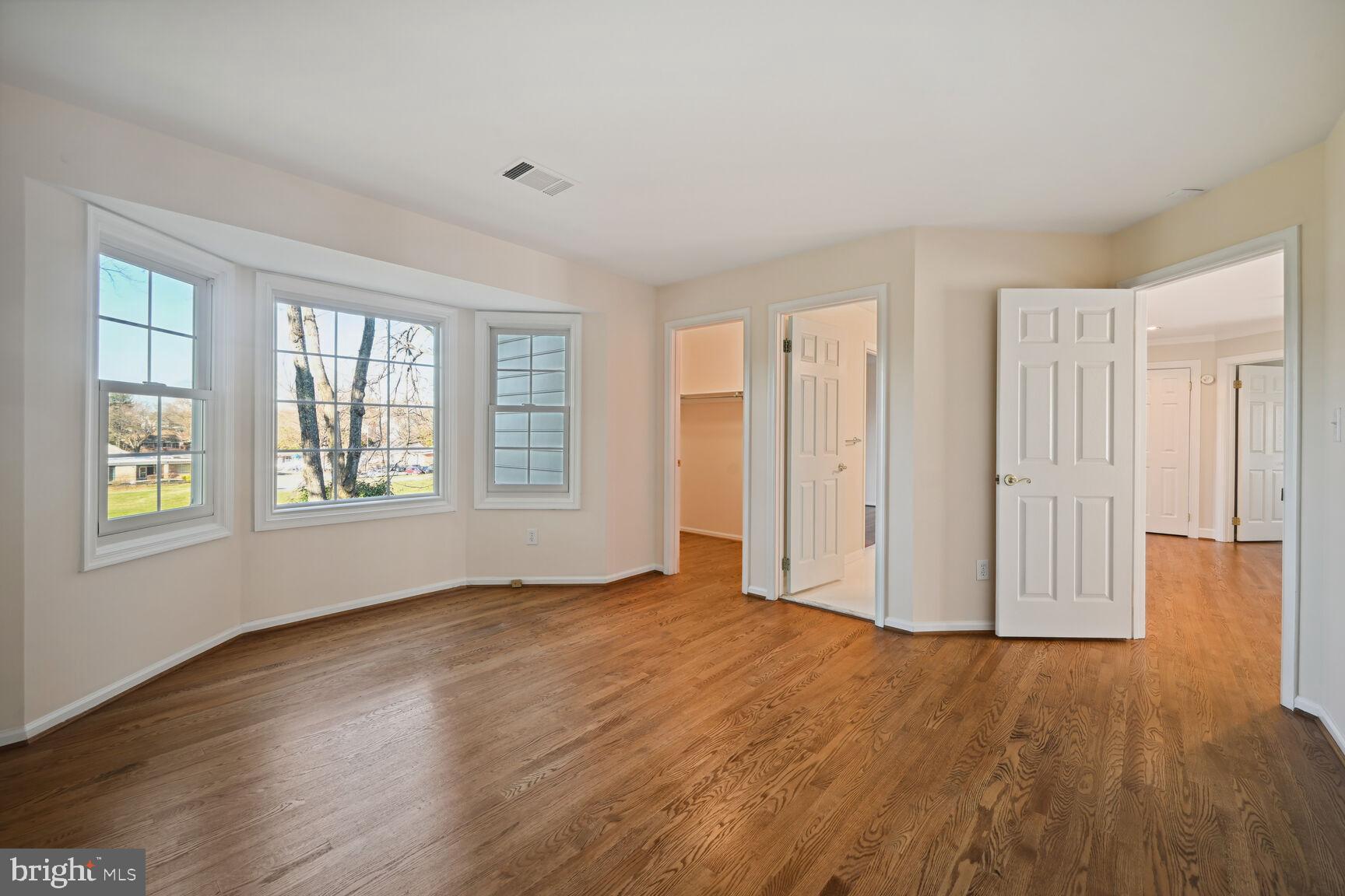 AYRLAWN - Residential