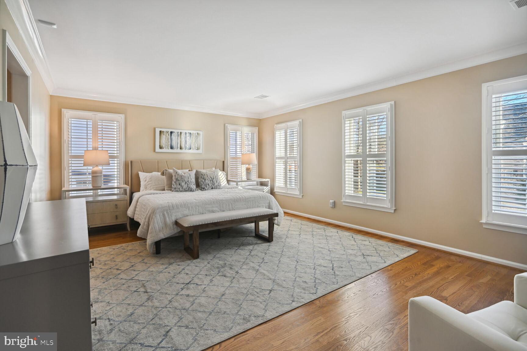 AYRLAWN - Residential