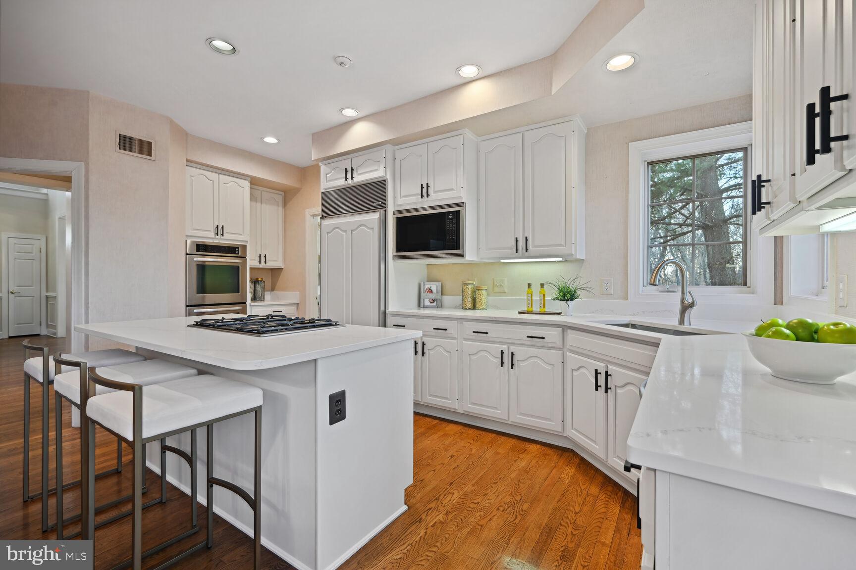 AYRLAWN - Residential