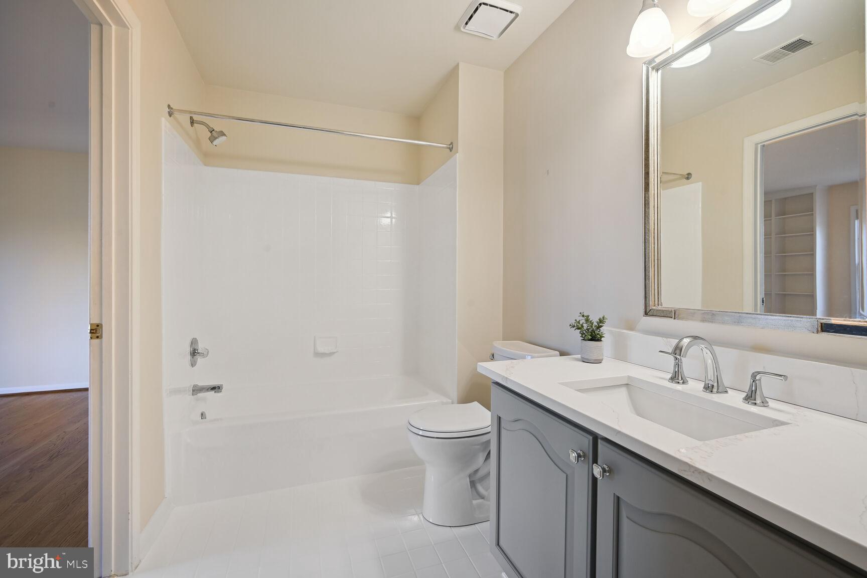 AYRLAWN - Residential