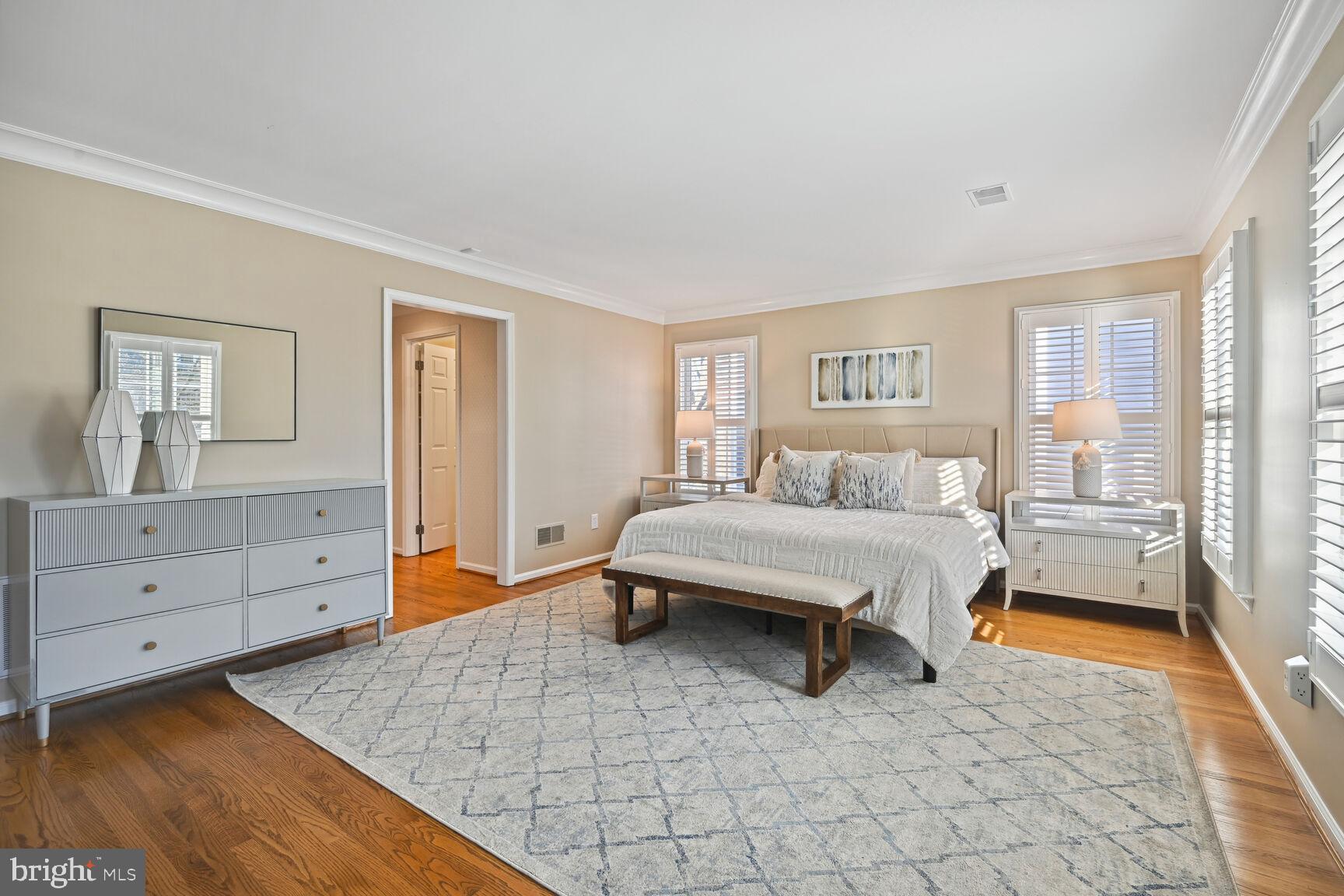 AYRLAWN - Residential