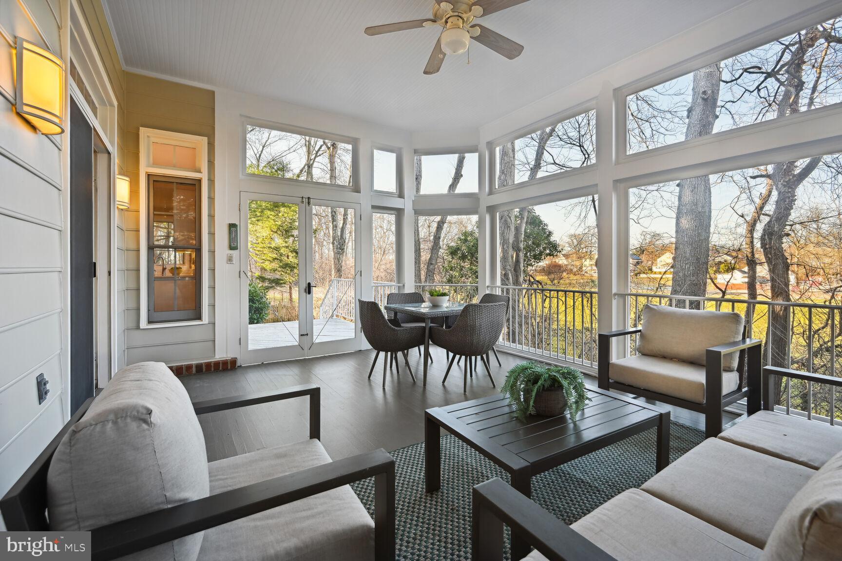 AYRLAWN - Residential