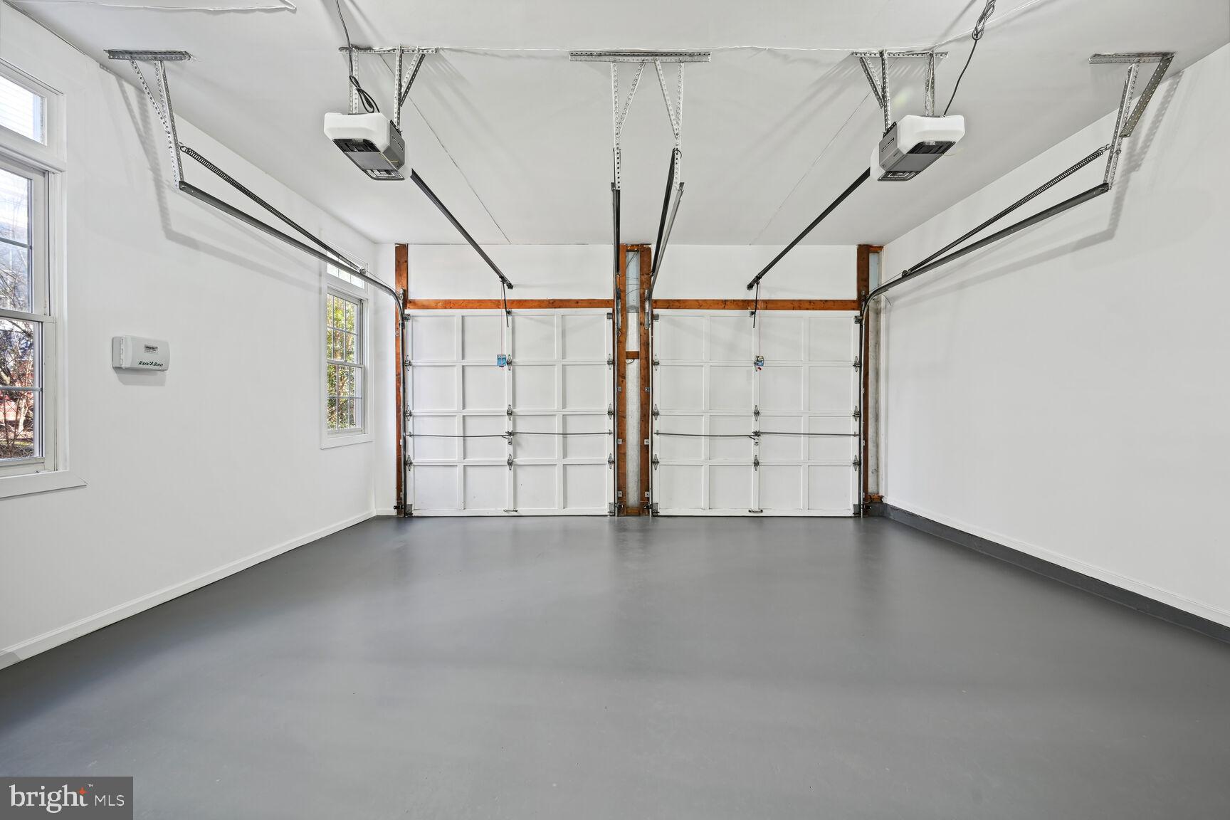 AYRLAWN - Residential