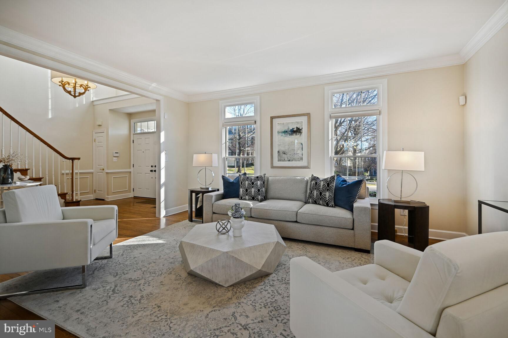 AYRLAWN - Residential