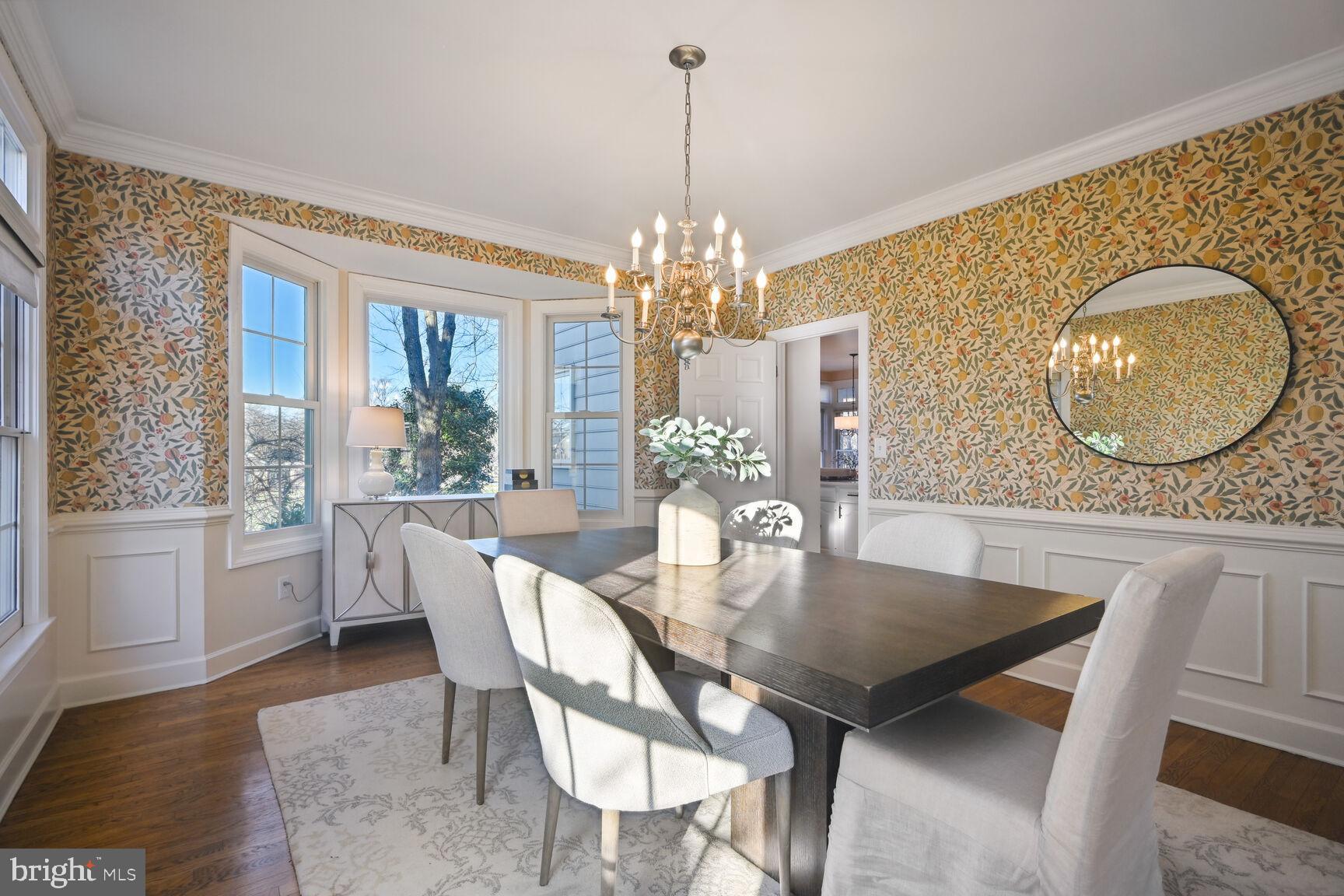 AYRLAWN - Residential