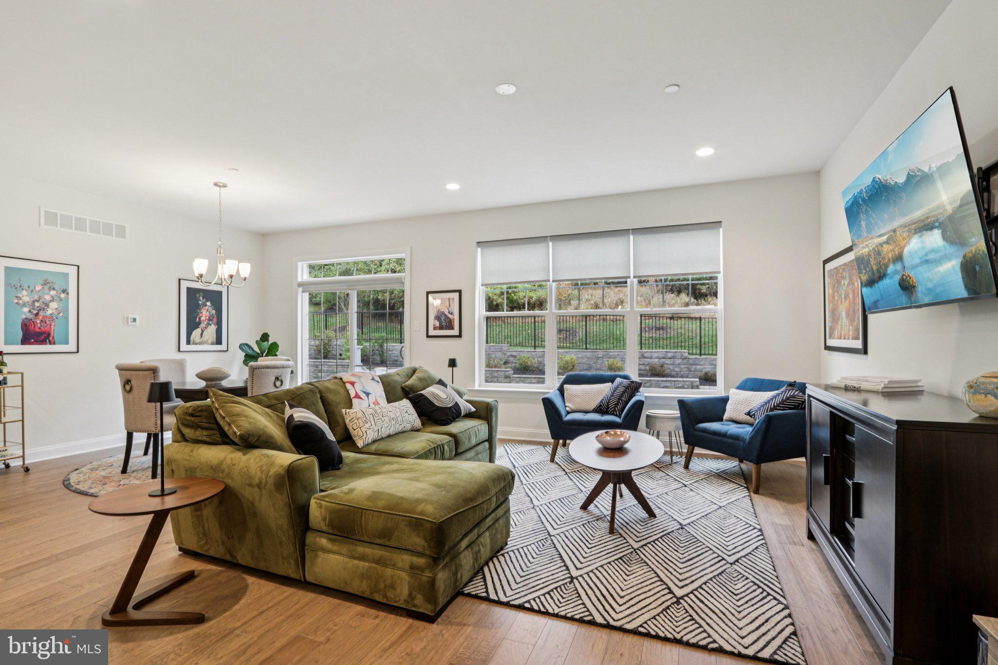 WILLISTOWN POINT - Residential