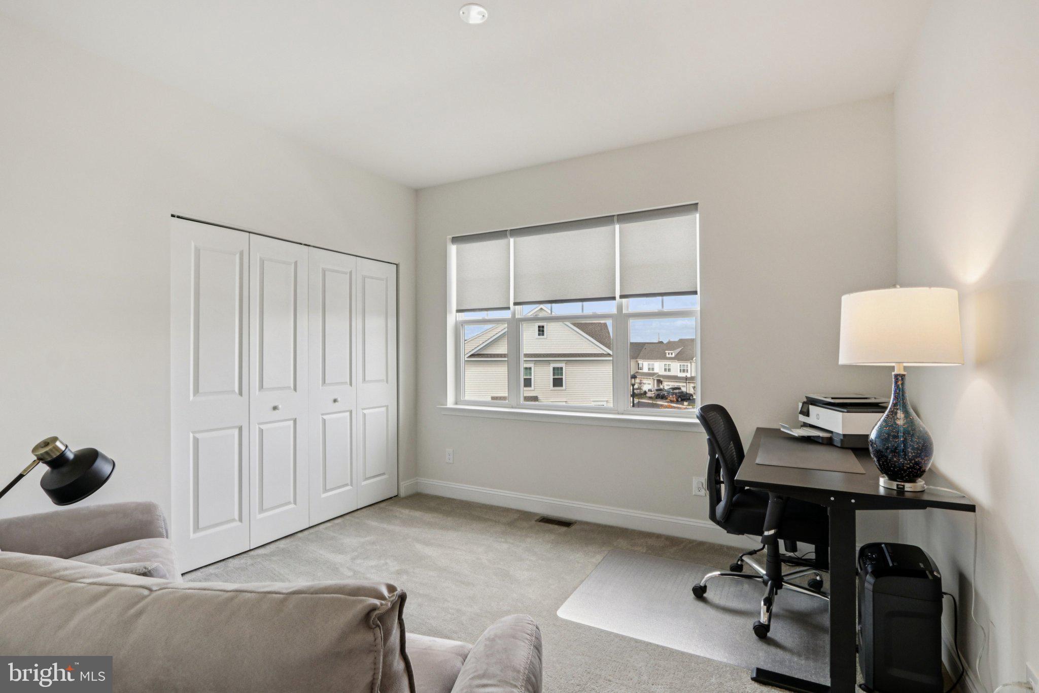 WILLISTOWN POINT - Residential