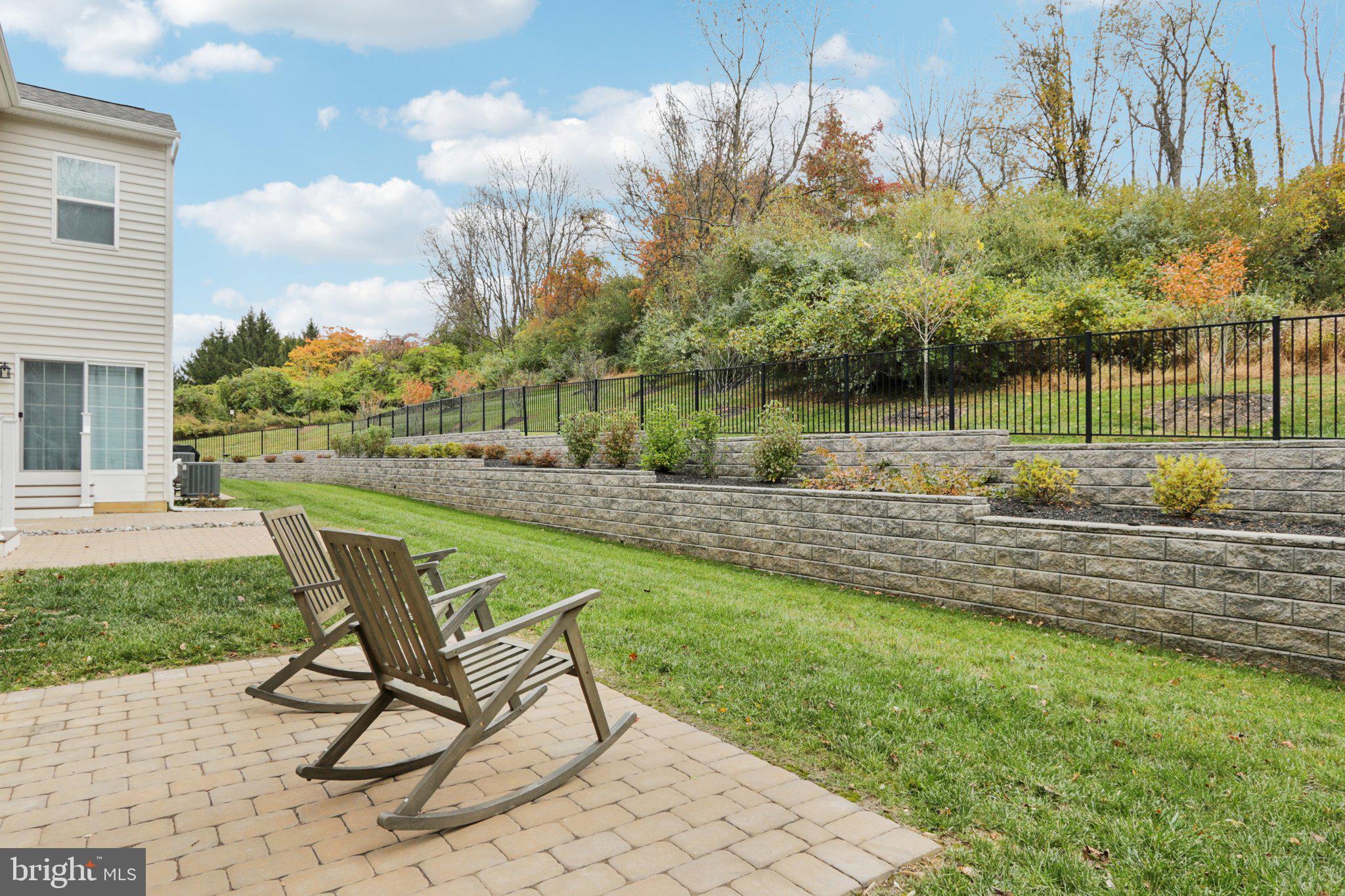 WILLISTOWN POINT - Residential