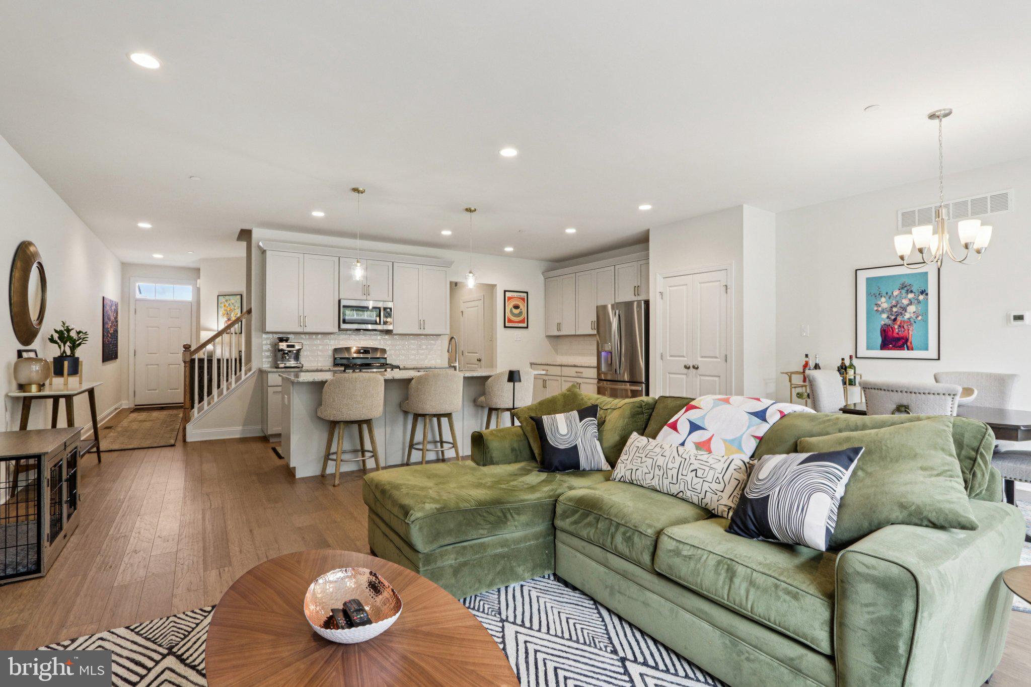 WILLISTOWN POINT - Residential