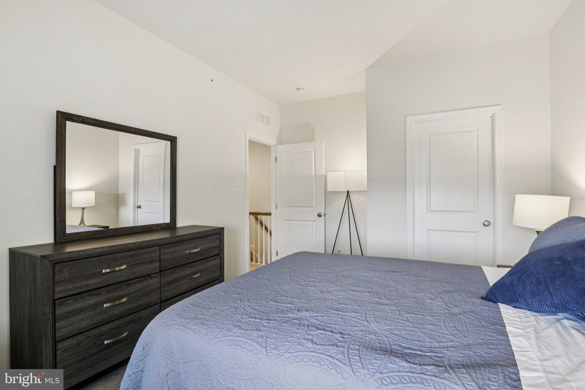 WILLISTOWN POINT - Residential