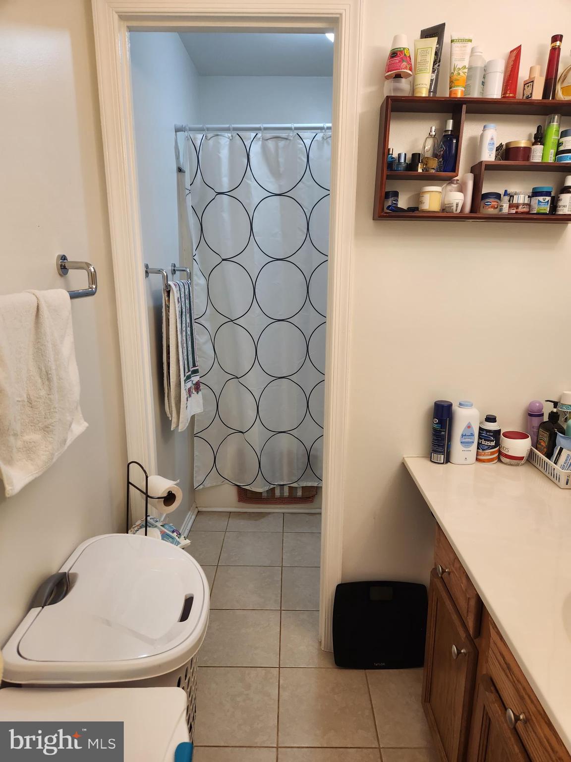 MEADFIELD - Residential Lease