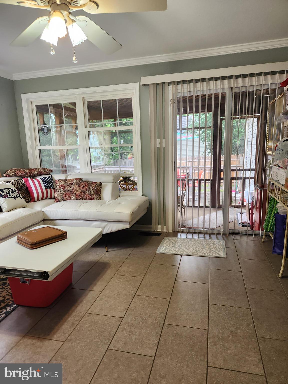 MEADFIELD - Residential Lease