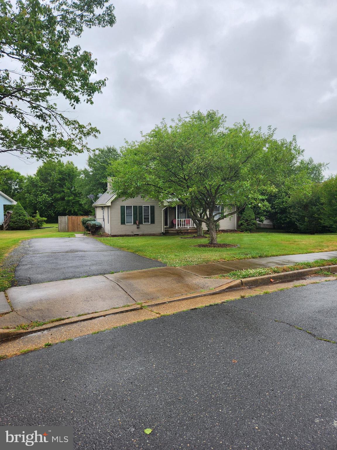 MEADFIELD - Residential Lease