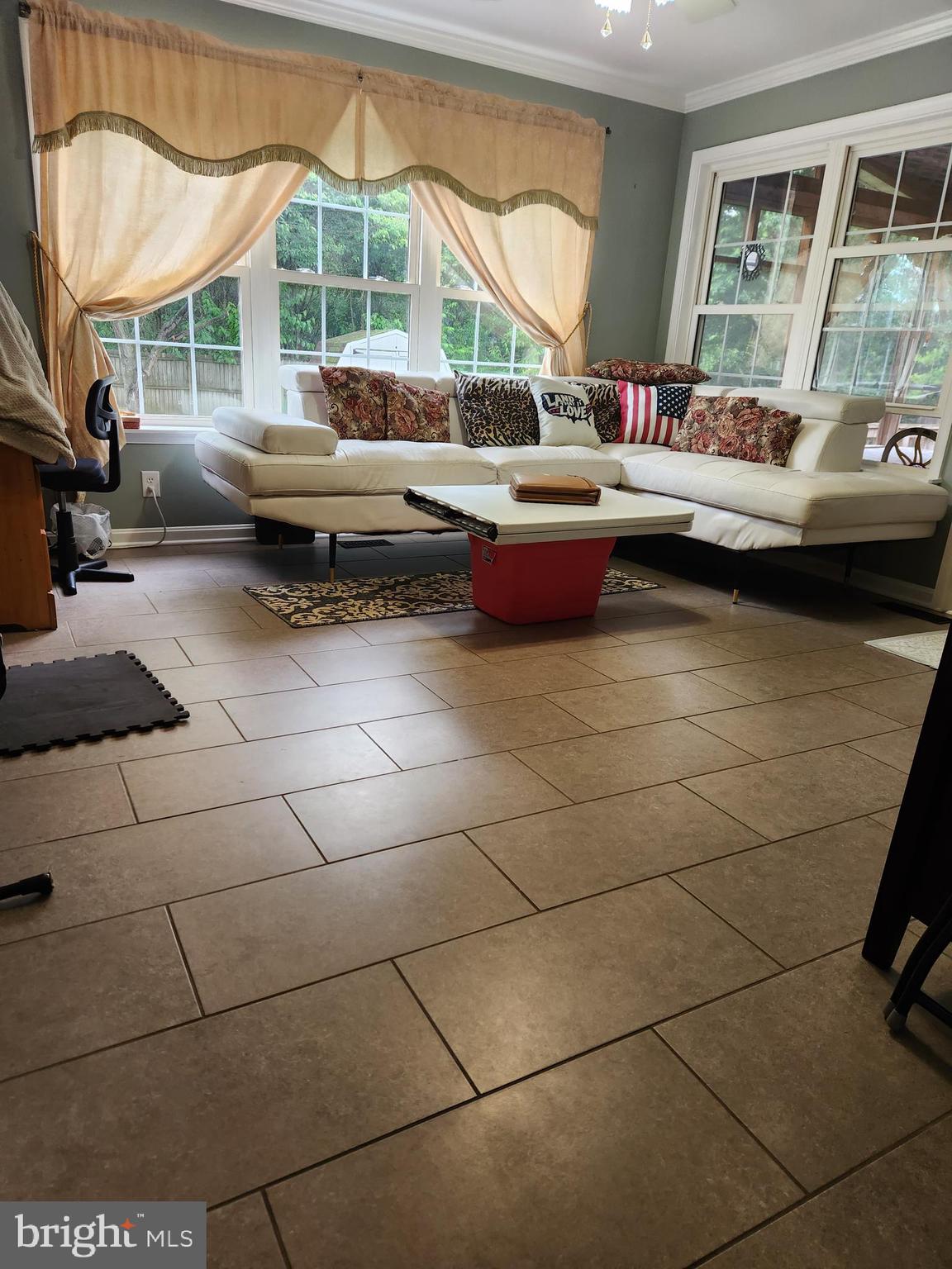 MEADFIELD - Residential Lease