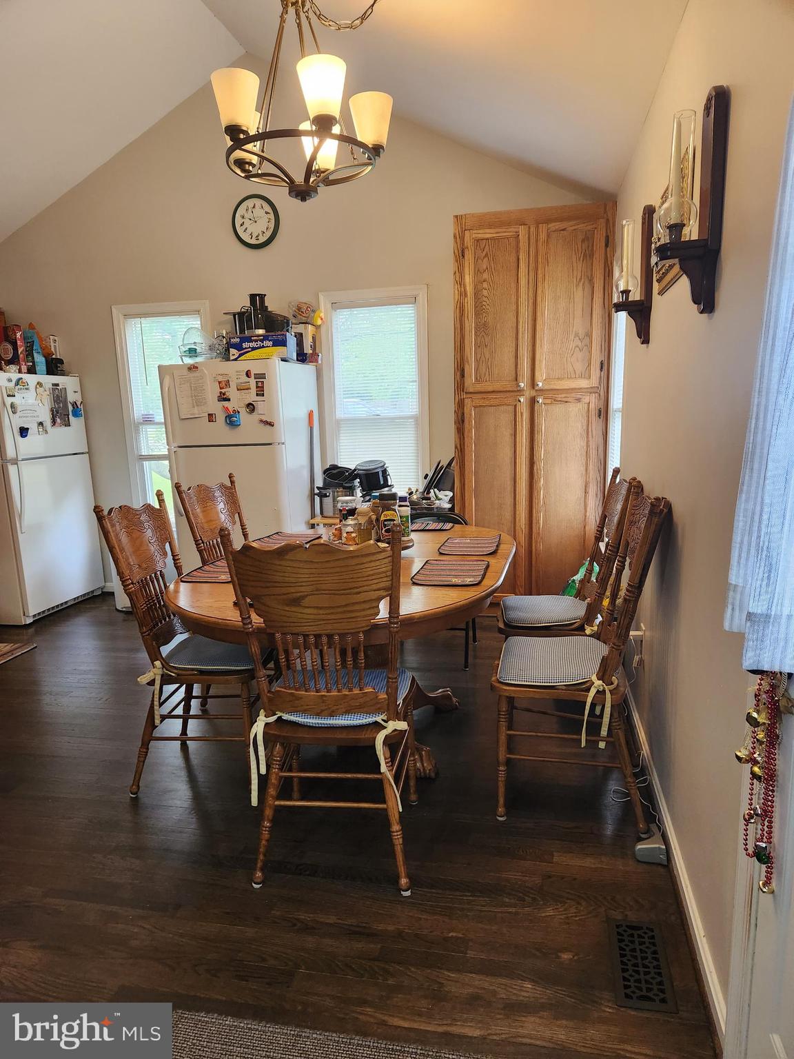 MEADFIELD - Residential Lease