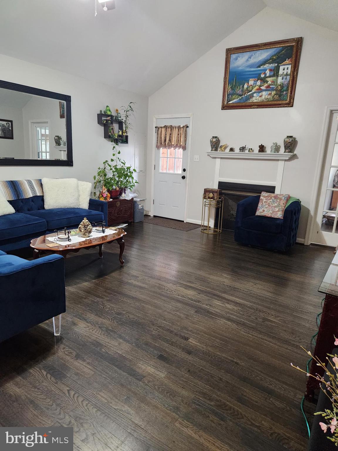 MEADFIELD - Residential Lease