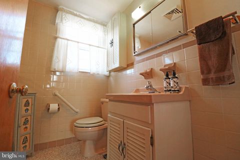 Tiny photo for 716 Cambridge Road, BROOKHAVEN, PA 19015 (MLS # PADE2109932)