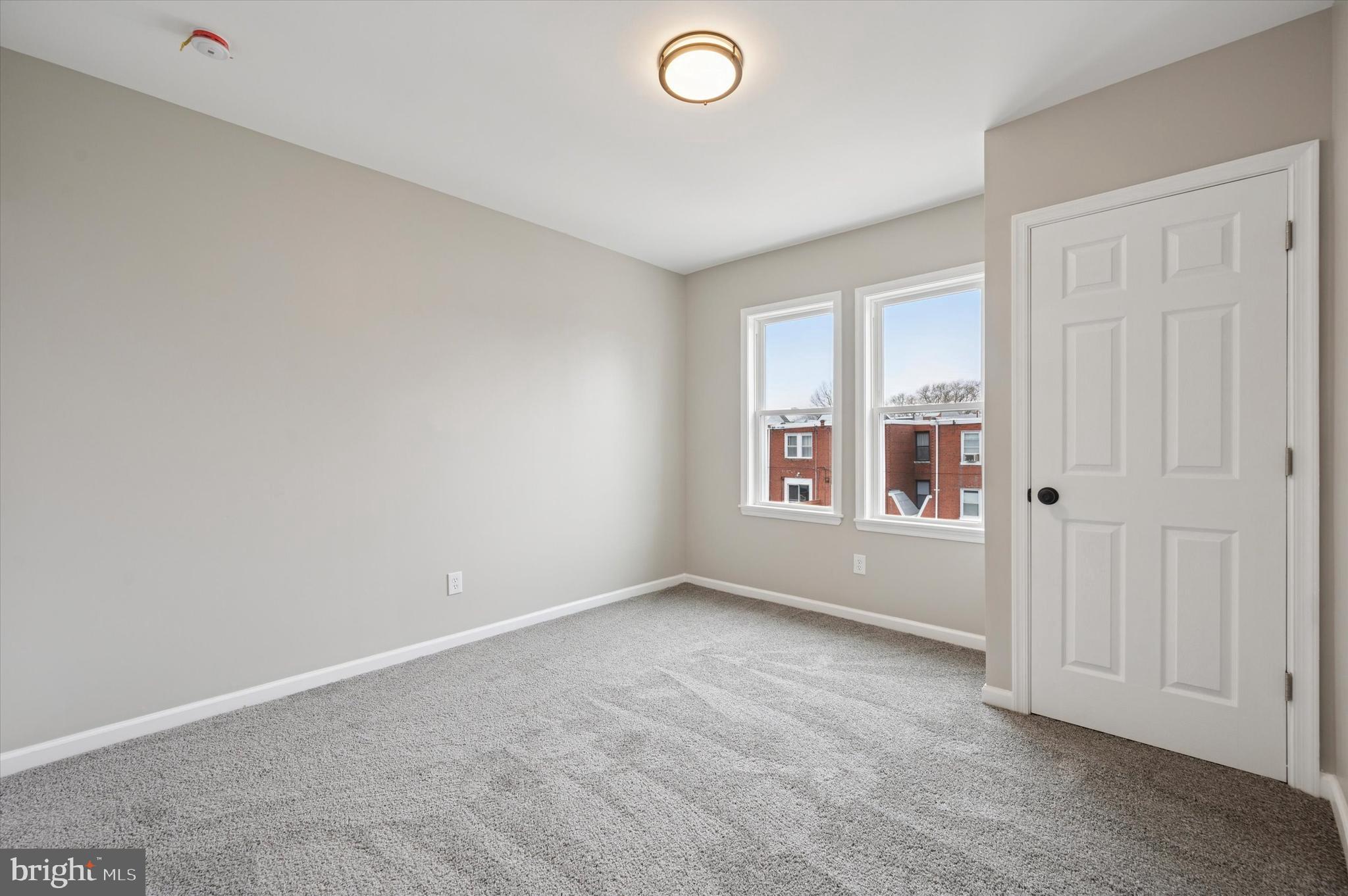 WEST OAK LANE - Residential