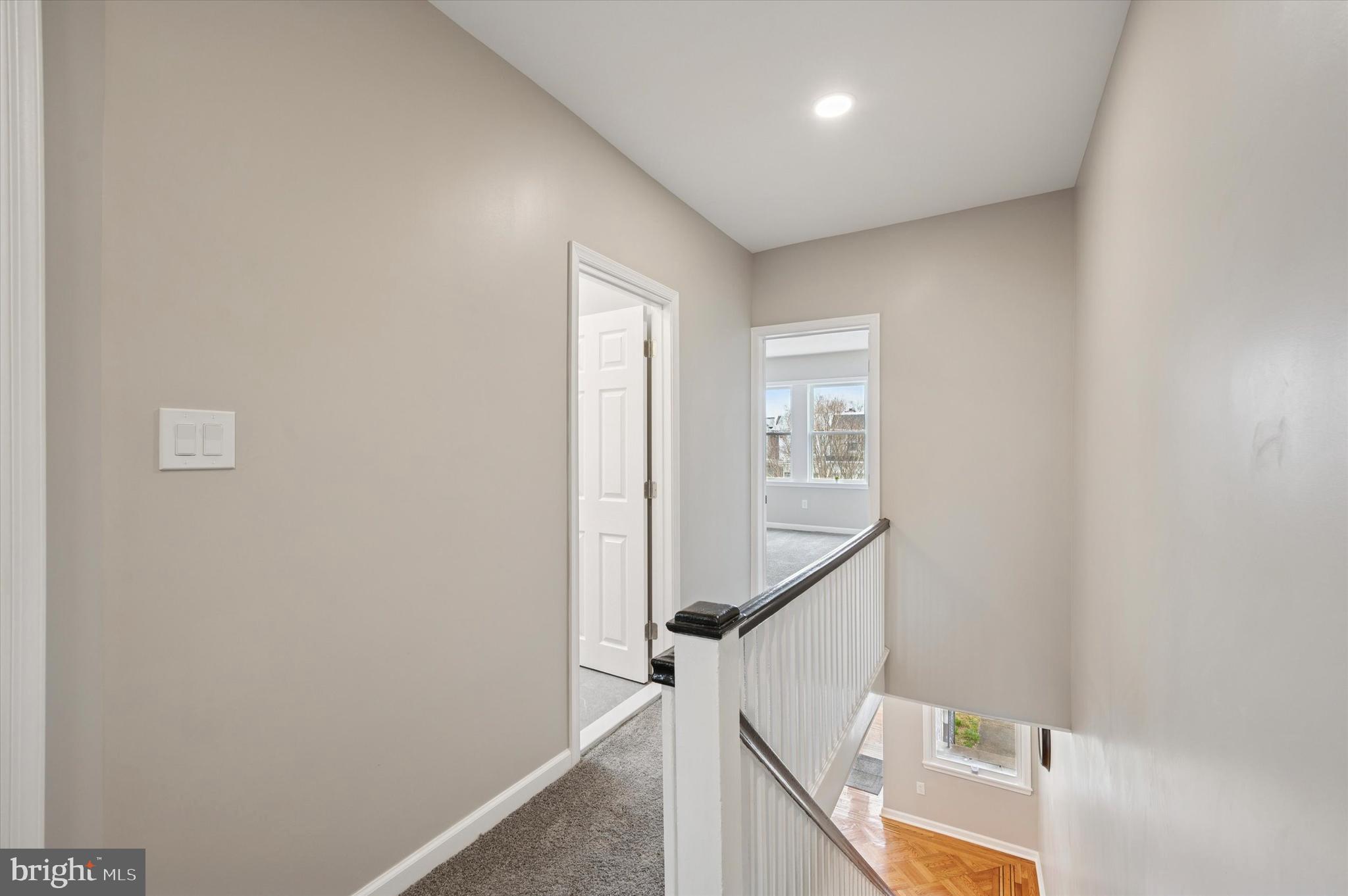 WEST OAK LANE - Residential