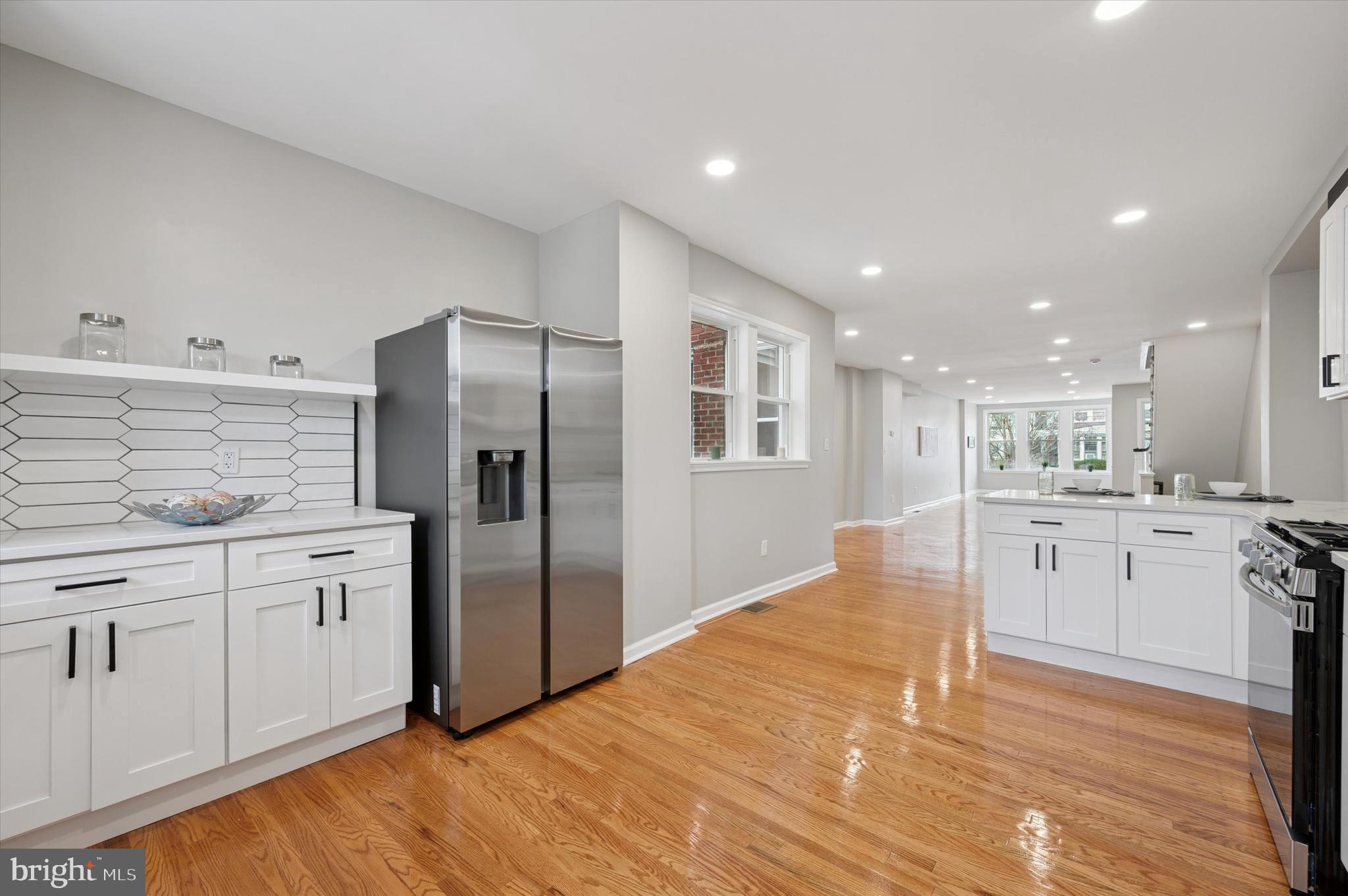 WEST OAK LANE - Residential