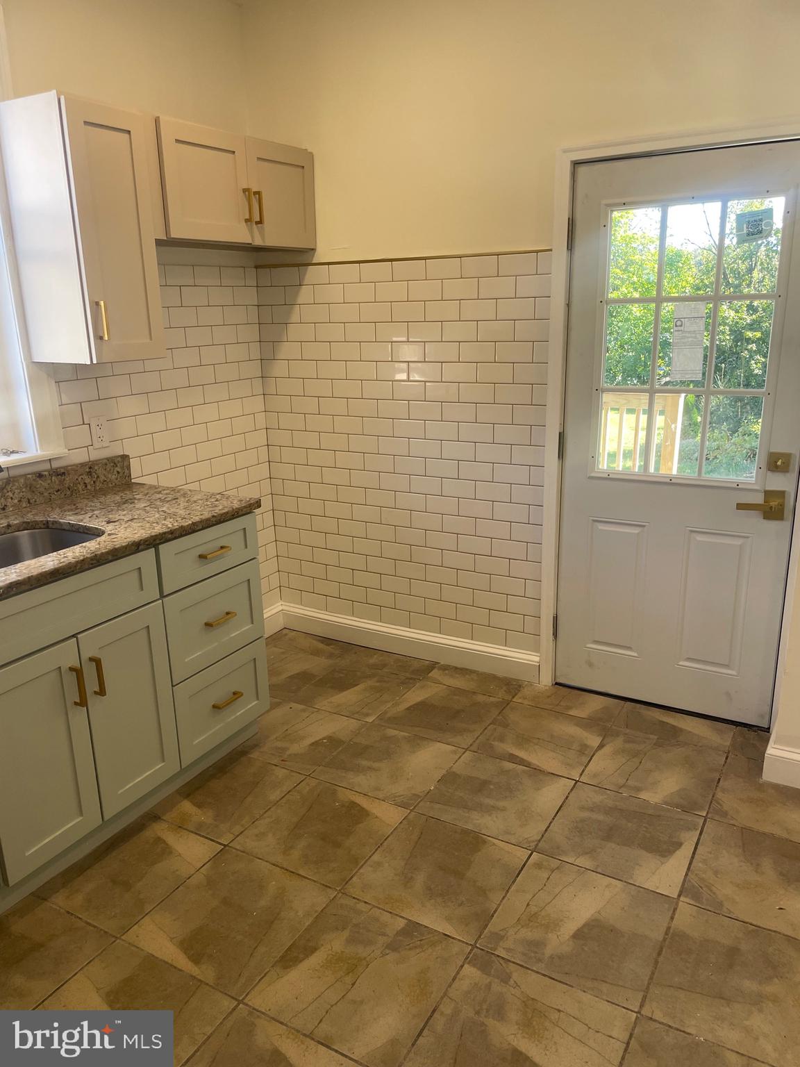 NORRISTOWN - Residential