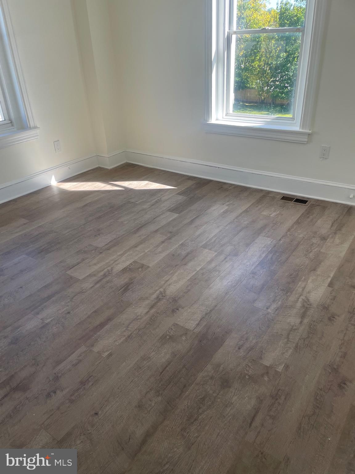 NORRISTOWN - Residential