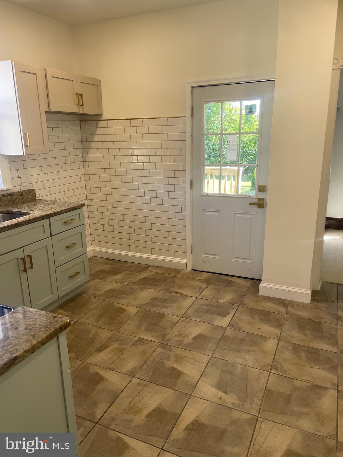 NORRISTOWN - Residential