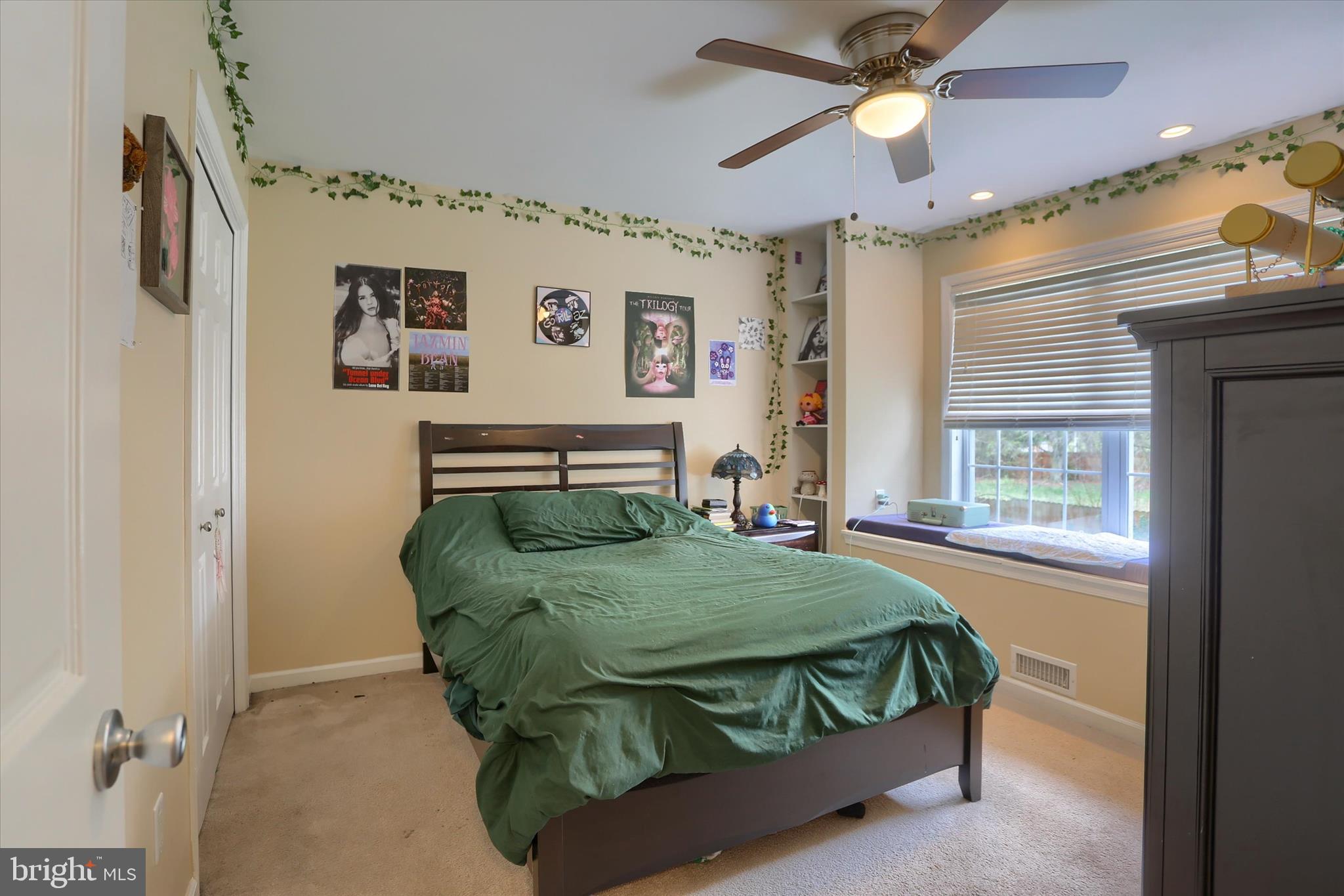 DARLINGTON VILLAGE - Residential