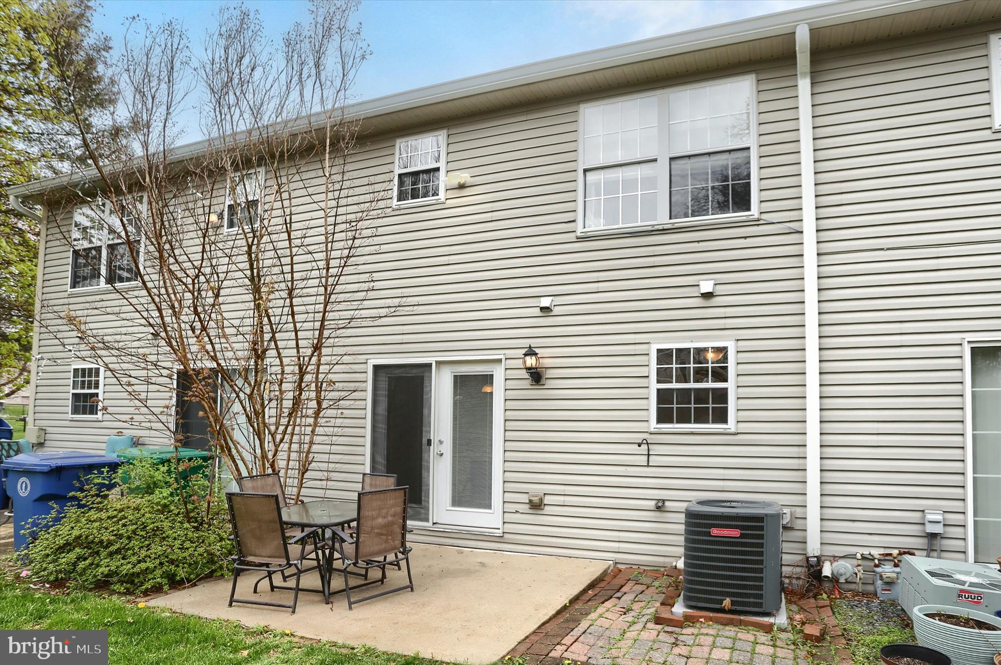 DARLINGTON VILLAGE - Residential